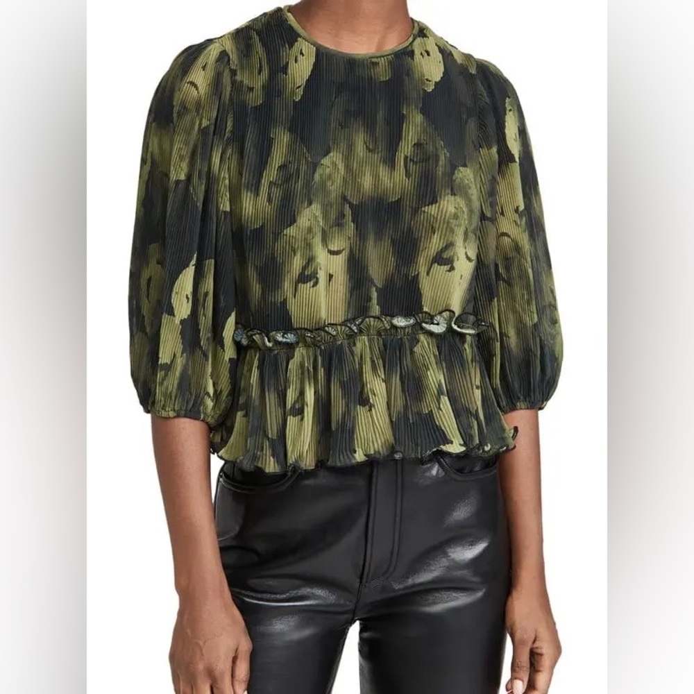 GANNI Pleated Georgette Blouse Size 40 / 14‎